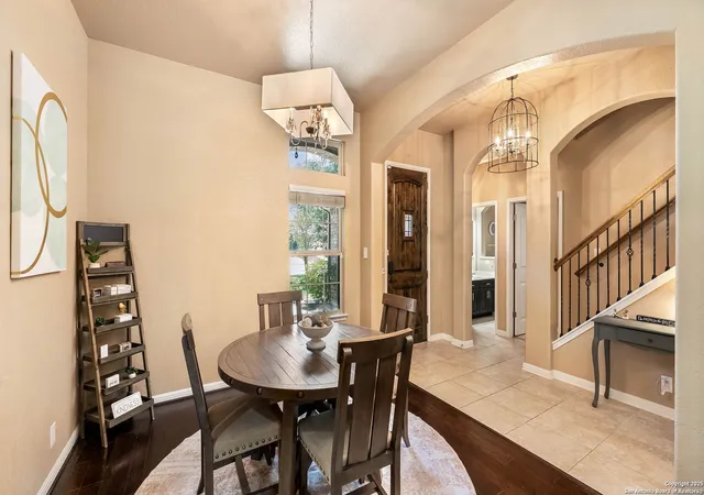 5th image of 10522 Foxen, Helotes, TX 78023 | MLS# 1875084