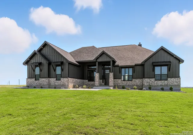 3rd image of 111 Sunset, Cibolo, TX 78108 | MLS# 1875148