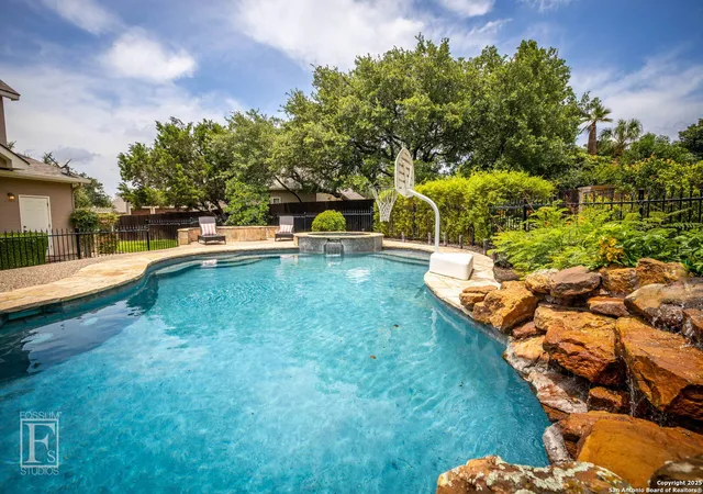 Photo 3 of Single family home for sale at 22418 Roan Forest, San Antonio, TX 78259 | MLS# 1875150 | Listing updated on 2025-11-18