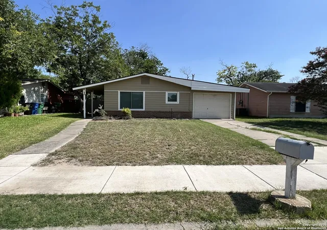 Photo 2 of Single family home for sale at 702 Deely Pl, San Antonio, TX 78221 | MLS# 1875183 | Listing updated on 2025-12-29