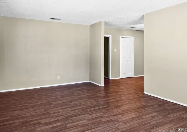 Photo 4 of Single family home for sale at 702 Deely Pl, San Antonio, TX 78221 | MLS# 1875183 | Listing updated on 2025-12-29