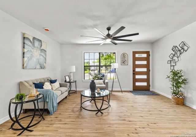 Photo 2 of Single family home for sale at 4426 Newcome, San Antonio, TX 78229 | MLS# 1875195 | Listing updated on 2026-02-06