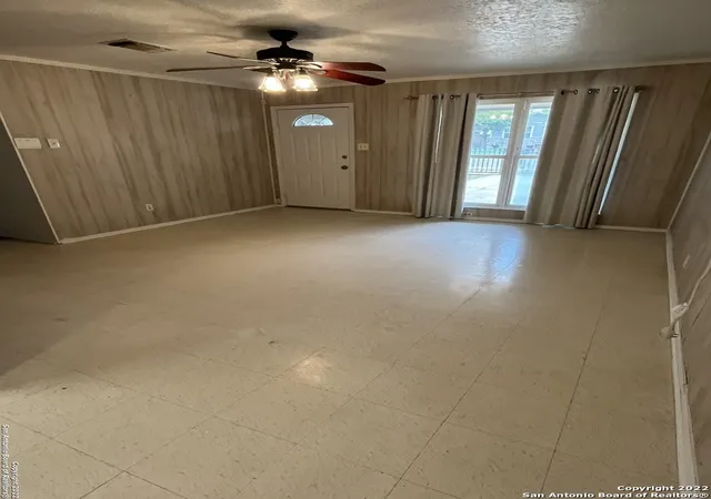 Photo 3 of Sale Pending at 627 Baltzell, San Antonio, TX 78221 | MLS# 1875197 | Listing updated on 2025-11-08