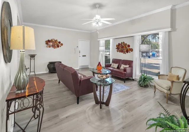 Photo 4 of Condo for sale at 1819 Babcock #605, San Antonio, TX 78229 | MLS# 1875232 | Listing updated on 2026-03-17