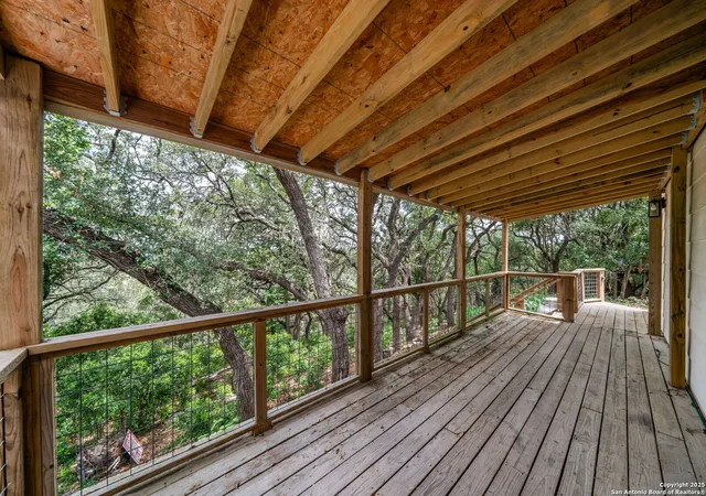 Photo 3 of Single family home for sale at 784 Hill Top, Canyon Lake, TX 78133 | MLS# 1875256 | Listing updated on 2025-12-09