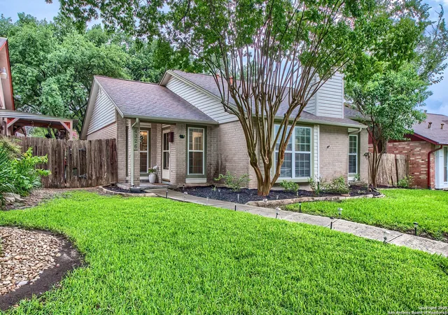 Photo 1 of Manufactured home for sale at 4326 Hilton Head, San Antonio, TX 78217 | MLS# 1875282 | Listing updated on 2025-09-07