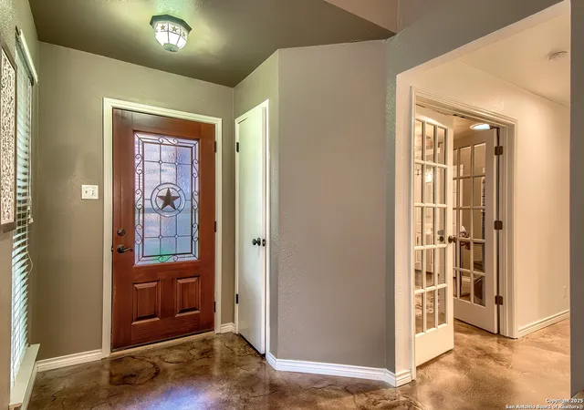Photo 4 of Manufactured home for sale at 4326 Hilton Head, San Antonio, TX 78217 | MLS# 1875282 | Listing updated on 2025-09-07
