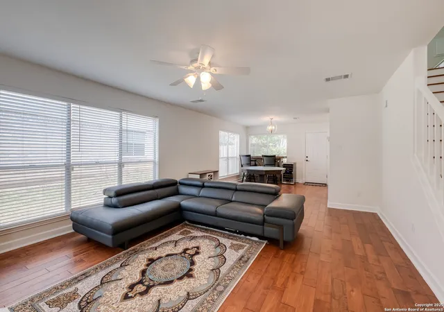 Photo 3 of Sale Pending at 2516 Hidden Grv, Schertz, TX 78154 | MLS# 1875368 | Listing updated on 2025-09-20
