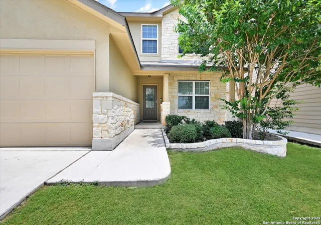 Photo 2 of Sale Pending at 14055 Cremello Fls, San Antonio, TX 78254 | MLS# 1875397 | Listing updated on 2026-04-03