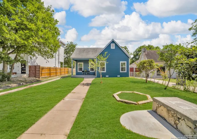 Homes for sale in San Antonio, TX | 1410 Hicks Avenue, San Antonio, TX 78210 | MLS# 1875408