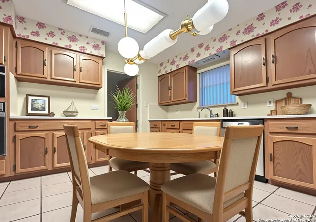 4th image of 3923 Maxine, San Antonio, TX 78228 | MLS# 1875506