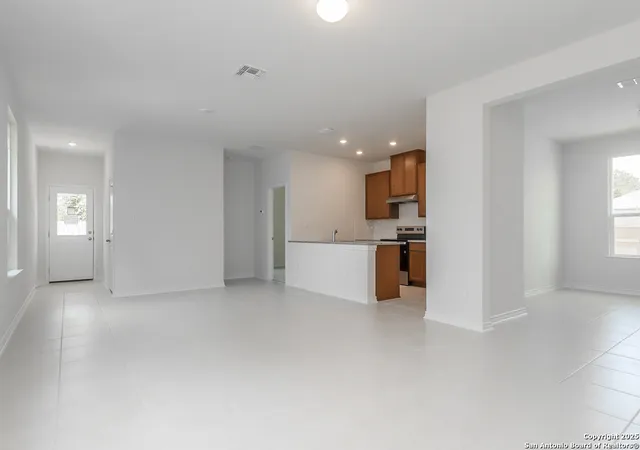 Photo 1 of Sale Pending at 4811 Pico St, San Antonio, TX 78222 | MLS# 1875564 | Listing updated on 2025-10-15