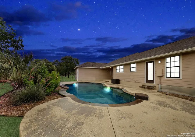 1st image of 709 Voges, Poth, TX 78147 | MLS# 1875565