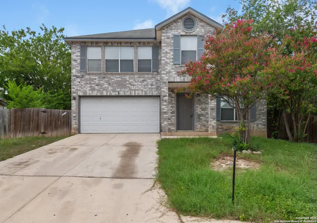 Photo 2 of Single family home for sale at 8310 Border Ridge, San Antonio, TX 78240 | MLS# 1875619 | Listing updated on 2026-01-13