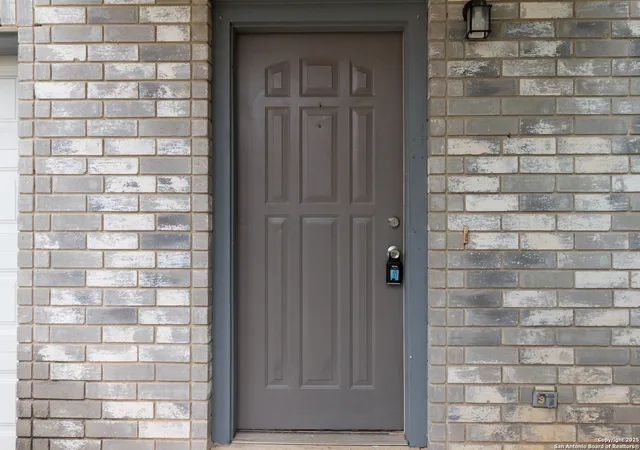 Photo 3 of Single family home for sale at 8310 Border Ridge, San Antonio, TX 78240 | MLS# 1875619 | Listing updated on 2026-01-13