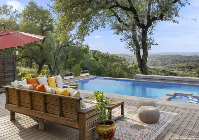 Photo 2 of Sale Pending at 118 Sheridan, Canyon Lake, TX 78133 | MLS# 1875665 | Listing updated on 2025-11-20