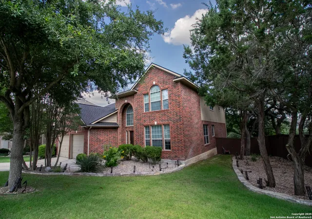 Photo 2 of Sale Pending at 24038 Waterhole Ln, San Antonio, TX 78261 | MLS# 1875723 | Listing updated on 2025-12-23