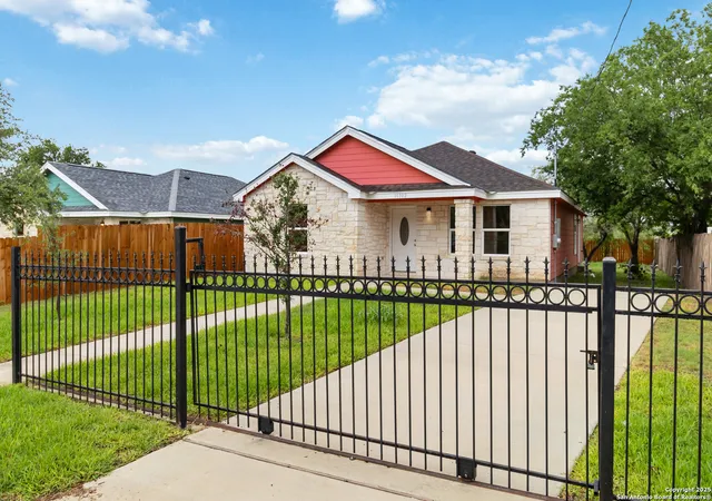 Photo 3 of Sale Pending at 10302 Renova, San Antonio, TX 78214 | MLS# 1875774 | Listing updated on 2026-08-17