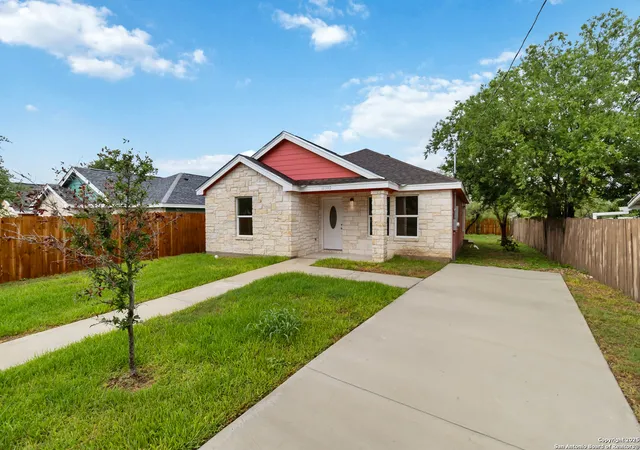 Photo 3 of Sale Pending at 10302 Renova, San Antonio, TX 78214 | MLS# 1875774 | Listing updated on 2026-08-17