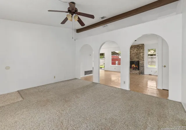 Photo 3 of Sale Pending at 609 Jamie Sue Dr, Converse, TX 78109 | MLS# 1875907 | Listing updated on 2025-10-21