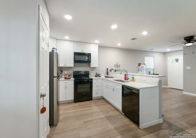 Photo 3 of House for sale at 315 Bundy, San Antonio, TX 78220 | MLS# 1875914 | Listing updated on 2025-10-28