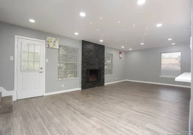 5th image of 10406 Greenbay, San Antonio, TX 78230 | MLS# 1876114