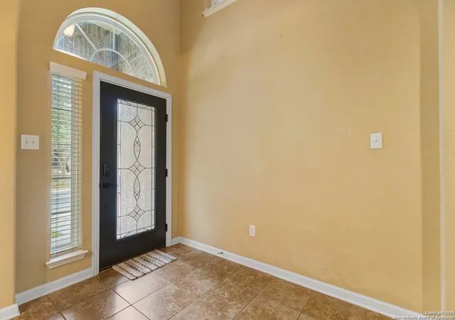 Photo 3 of Sale Pending at 13106 Essen Forest, Helotes, TX 78023 | MLS# 1876127 | Listing updated on 2025-10-24