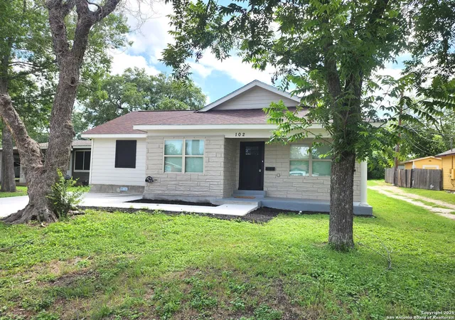 1st image of 102 Wonder, San Antonio, TX 78213 | MLS# 1876148