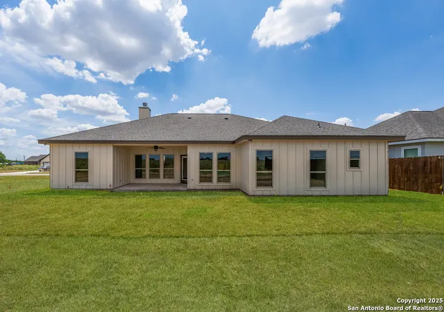 30th image of 720 N Dickson, Poth, TX 78147 | MLS# 1876173