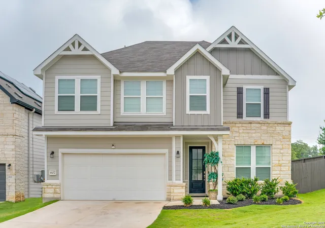 Photo 2 of Sale Pending at 607 Whitney, San Antonio, TX 78260 | MLS# 1876183 | Listing updated on 2025-09-28