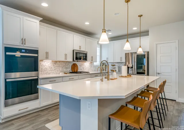 Photo 3 of Sale Pending at 607 Whitney, San Antonio, TX 78260 | MLS# 1876183 | Listing updated on 2025-09-28
