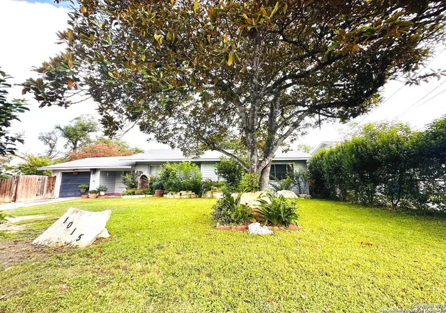 1st image of 1015 El Monte, San Antonio, TX 78201 | MLS# 1876207