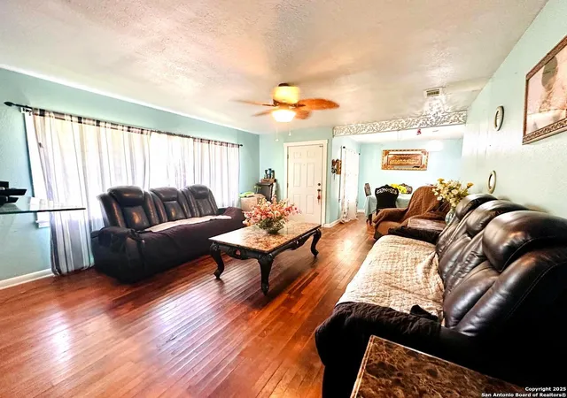 2nd image of 1015 El Monte, San Antonio, TX 78201 | MLS# 1876207