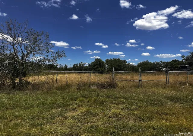 Land for sale at 12020 S Us Hwy 281, San Antonio, TX 78221 | MLS# 1876308
