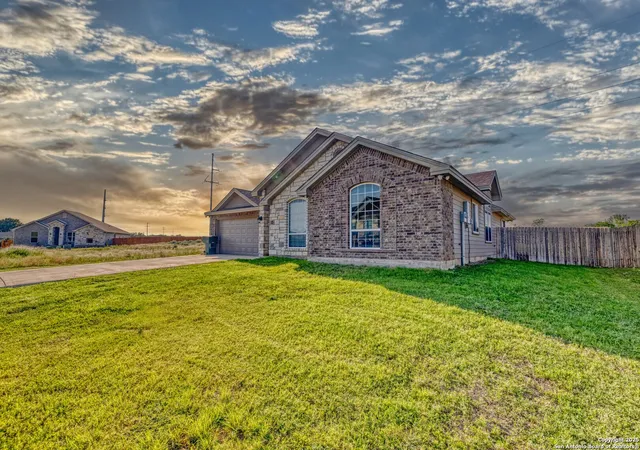 1st image of 13 Hope, Uvalde, TX 78801 | MLS# 1876321