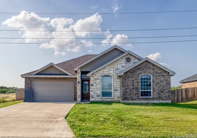 4th image of 13 Hope, Uvalde, TX 78801 | MLS# 1876321
