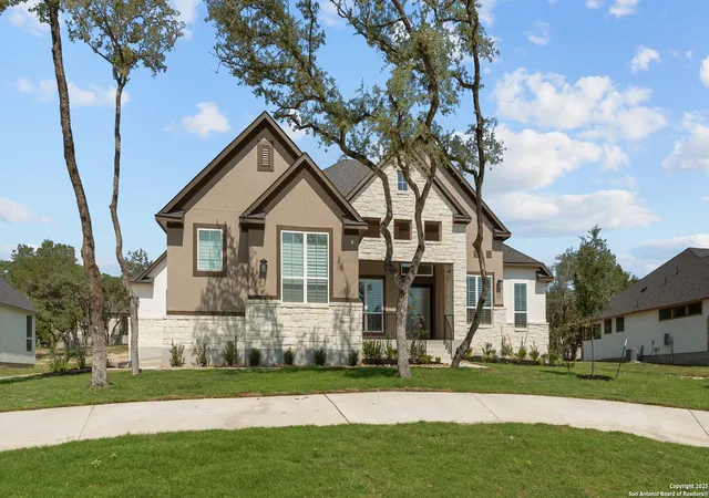 Photo 2 of Sale Pending at 8543 Heimer Pass, San Antonio, TX 78266 | MLS# 1876408 | Listing updated on 2025-11-24