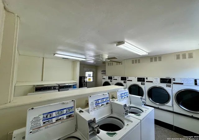Listing Photo 5 - Condo for sale in building located at 1523 Quintana, San Antonio, TX 78211