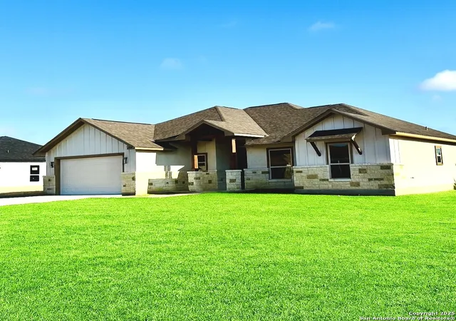Photo 1 of Sale Pending at 1710 Crooked Creek Dr, Pleasanton, TX 78064 | MLS# 1876668 | Listing updated on 2025-09-10