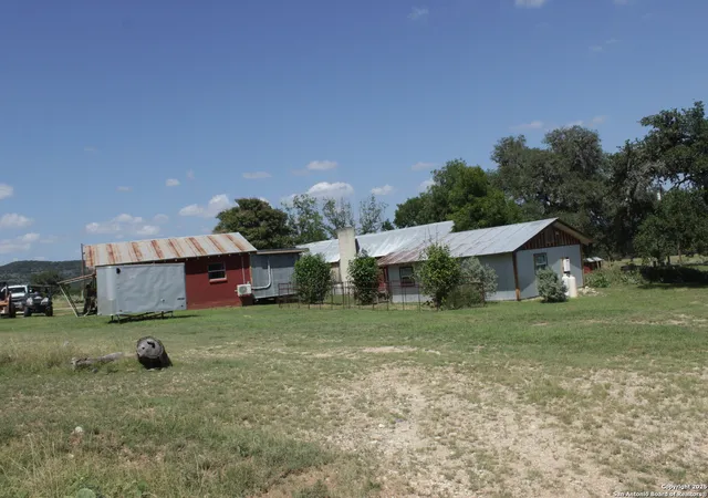 Photo 3 of Sale Pending at 2221 W Ranch Rd 337, Leakey, TX 78873 | MLS# 1876688 | Listing updated on 2026-03-28