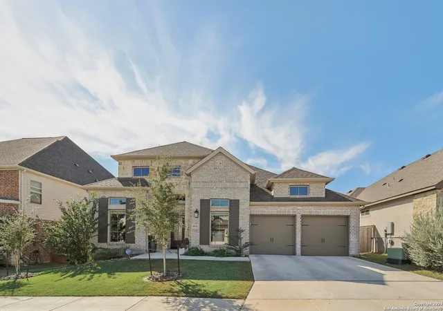 Photo 4 of Sale Pending at 9032 Raven Pointe, San Antonio, TX 78255 | MLS# 1876716 | Listing updated on 2026-02-09