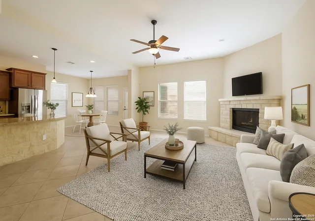 Photo 2 of Sale Pending at 3131 Howling Wolf, San Antonio, TX 78261 | MLS# 1876925 | Listing updated on 2025-10-28