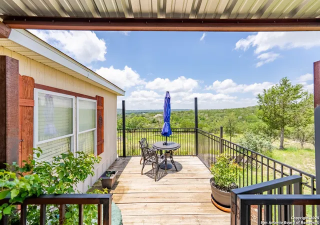 Photo 2 of Manufactured home for sale at 104 Whitworth, Boerne, TX 78006 | MLS# 1876931 | Listing updated on 2025-09-24