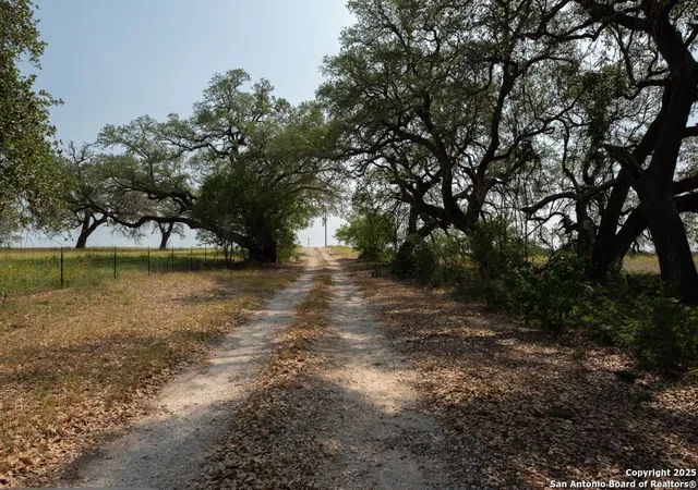 Photo 3 of House for sale at 1003 County Road 334, Stockdale, TX 78160 | MLS# 1876972 | Listing updated on 2026-06-24