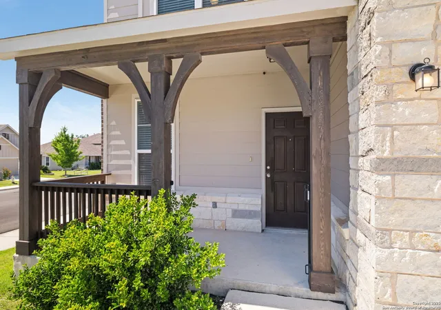 Photo 3 of Sale Pending at 7602 Cottonwood Ridge, Boerne, TX 78015 | MLS# 1877004 | Listing updated on 2025-09-10