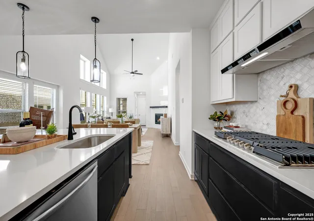 2nd image of 1842 Nettletree, New Braunfels, TX 78132 | MLS# 1877032