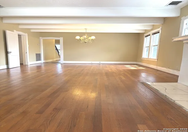 Photo 4 of Single family home for sale at 326 E Craig Pl, San Antonio, TX 78212 | MLS# 1877042 | Listing updated on 2025-08-22