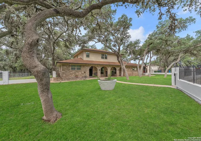 4th image of 11650 Sunset, Helotes, TX 78023 | MLS# 1877043