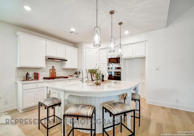 2nd image of 1846 Nettletree, New Braunfels, TX 78132 | MLS# 1877068