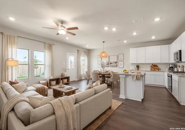 5th image of 15587 Lonehollow Lake, San Antonio, TX 78253 | MLS# 1877155